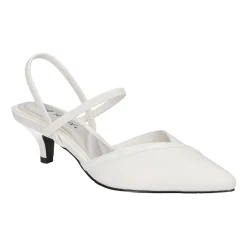 Easy Street Unna Womens Pointed Closed Toe Kitten Heel Pumps