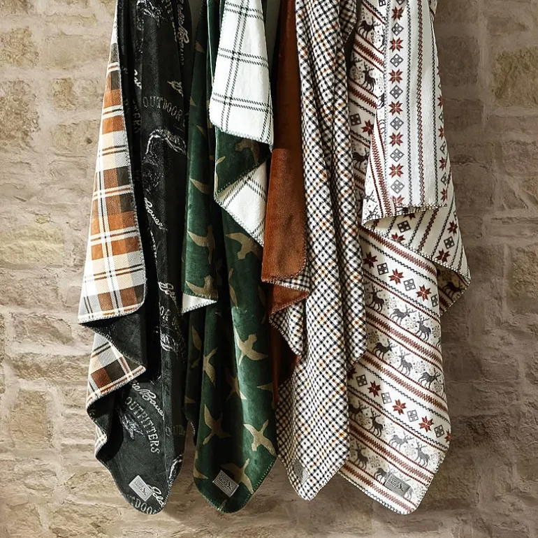 Eddie Bauer Flying Fish Washable Throw