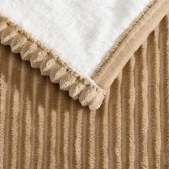 Eddie Bauer Mountain Valley Washable Throw