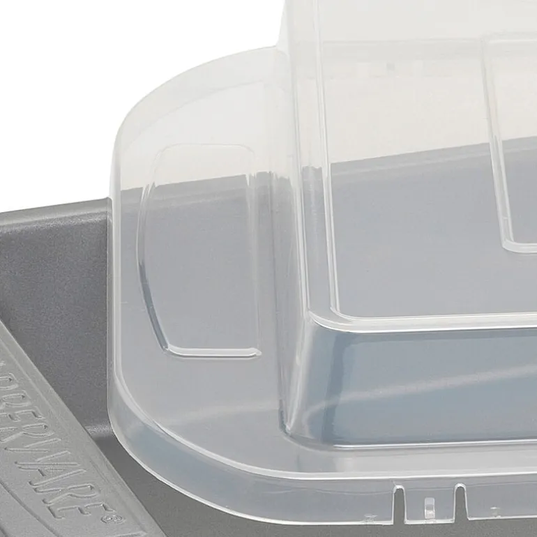 Farberware 9X13 Rectangular Covered Cake Pan