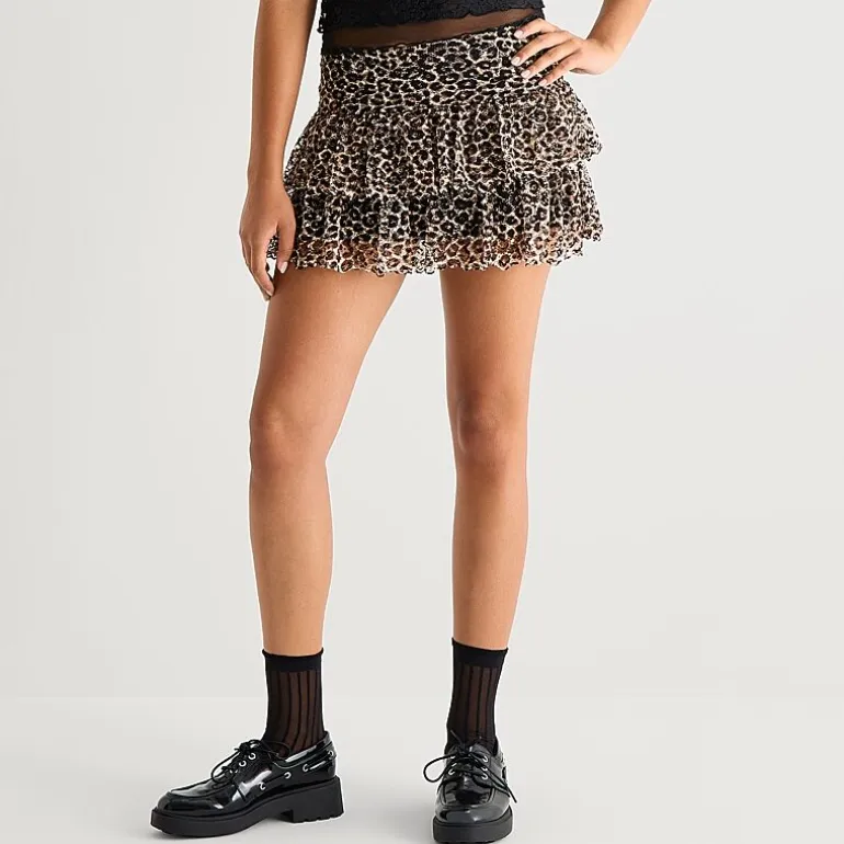 Forever 21 Womens Juniors Low Rise Mini Flared Skirt