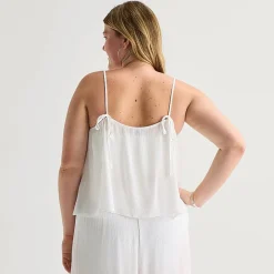 Forever 21 Womens Juniors Plus Scoop Neck Sleeveless Camisole