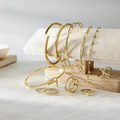 Gold Addiction Womens 10K Gold Round Bangle Bracelet