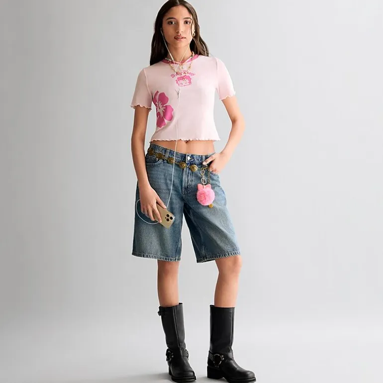Grayson Threads, The Label Womens Juniors Crew Neck Short Sleeve Fitted Betty Boop Graphic T-Shirt