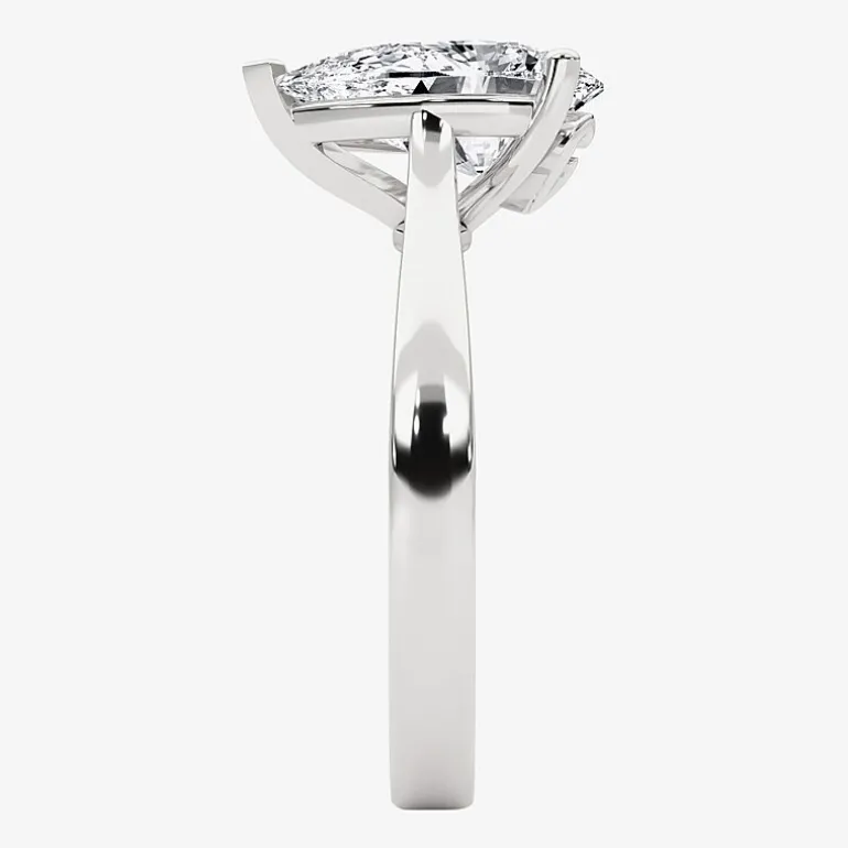 Grown Gorgeous (F, Vs2) Womens 2 1/4 CT. Lab Grown White Diamond 14K Gold Pear Solitaire Engagement Ring