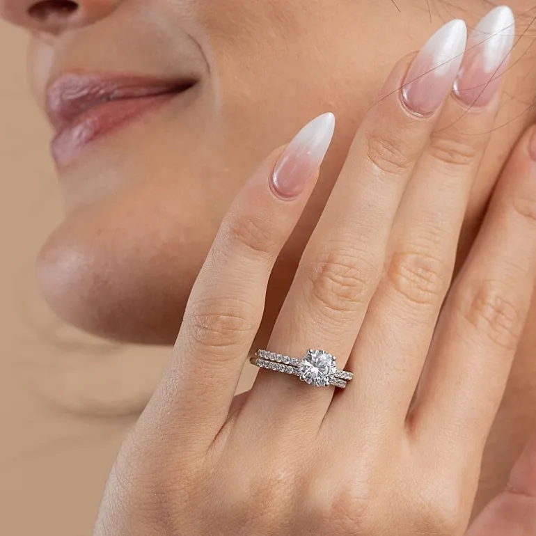 (G / Si2) Womens 2 CT. T.W. Lab Grown White Diamond 10K Gold Round Side Stone Bridal Set