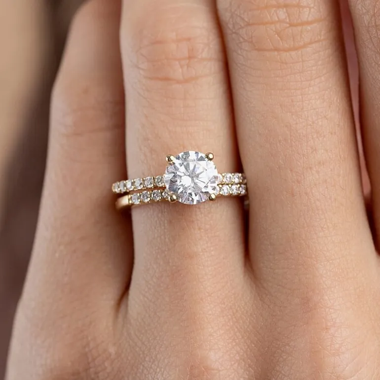 (G / Si2) Womens 2 CT. T.W. Lab Grown White Diamond 10K Gold Round Side Stone Bridal Set