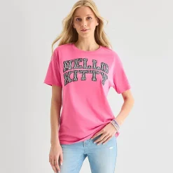 Hello Kitty Zebra Boyfriend Tee Womens Juniors Crew Neck Short Sleeve Loose Fit Hello Kitty Graphic T-Shirt