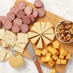 Hickory Farms Gourmet Cheeseboard Gift Set