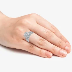 (H-I / I1) Womens 1 1/2 CT. T.W. Lab Grown White Diamond 10K Gold Cushion Side Stone Halo Bridal Set
