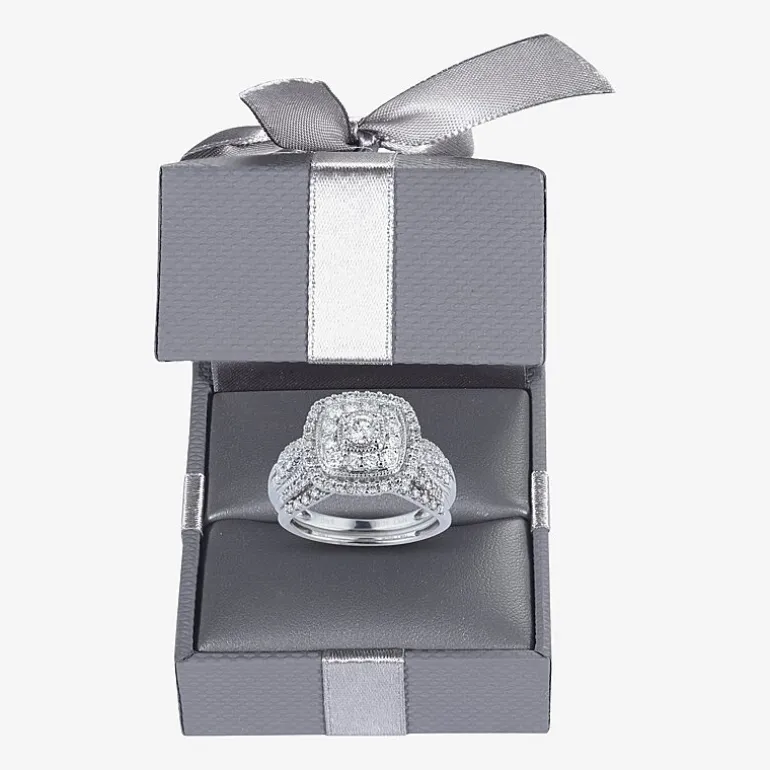 (H-I / Si1-Si2) Womens 1 CT. T.W. Lab Grown White Diamond 10K or 14K Gold Cushion Halo Bridal Set