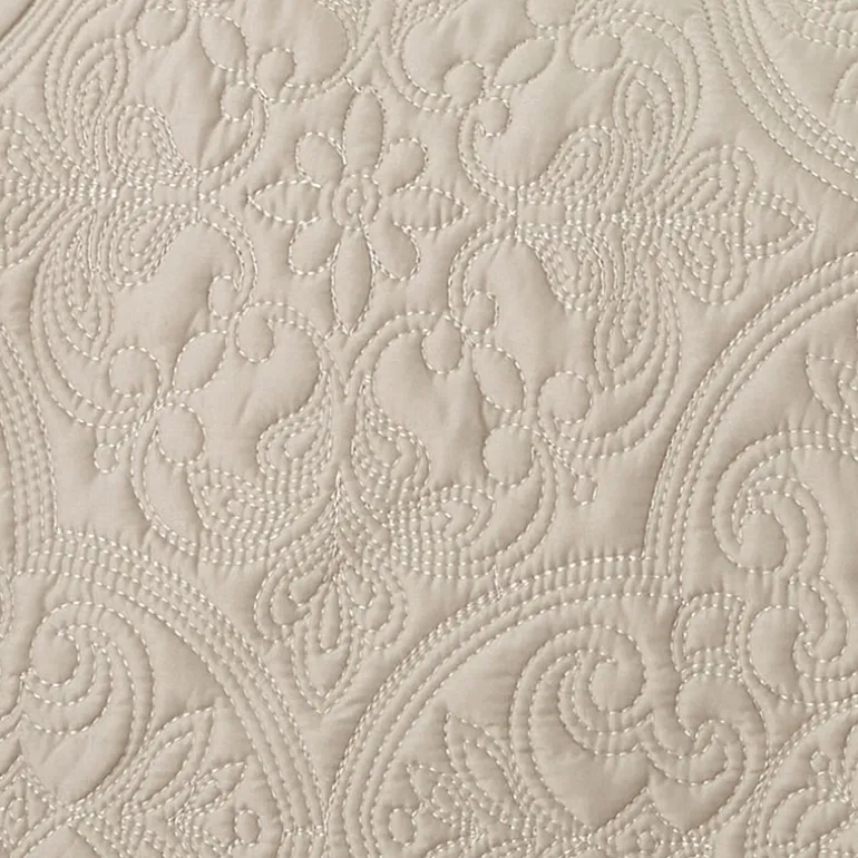 Home Expressions Harper Quilt