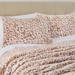 Home Expressions Maisey Midweight REVERSIBLE Comforter Set