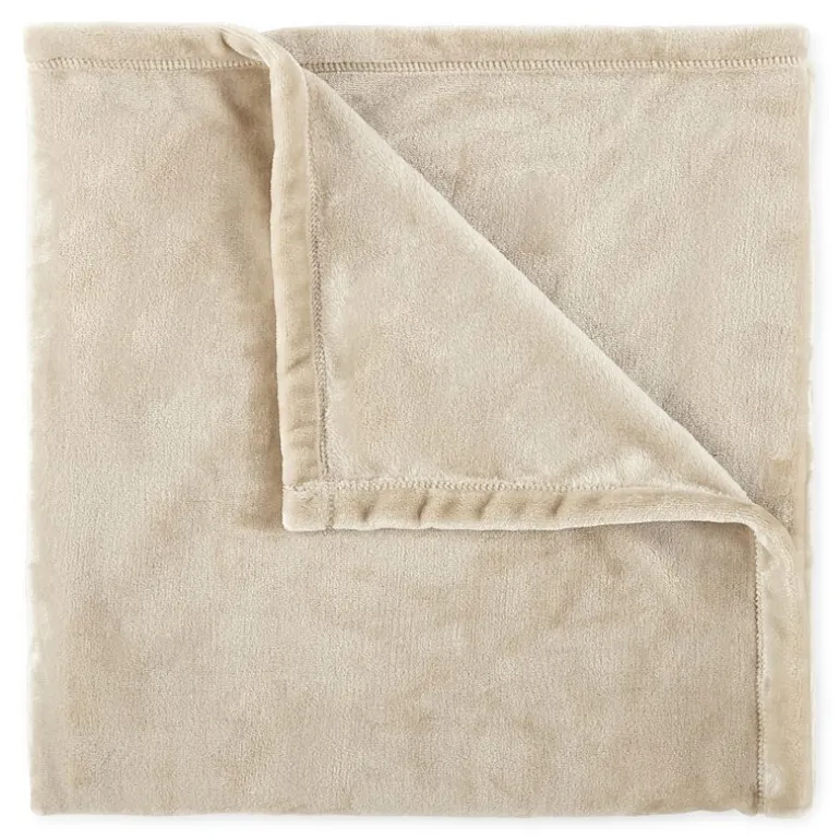 Home Expressions Velvet Plush Solid Throw