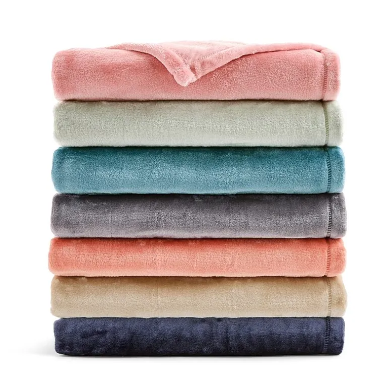Home Expressions Velvet Plush Solid Throw