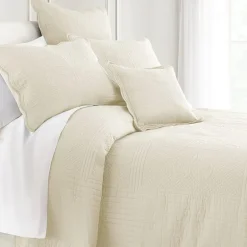 Hudson & Main Audrey Bedspread