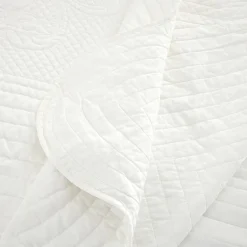 Hudson & Main Audrey Bedspread