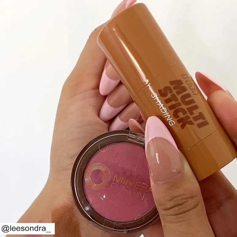 I'm meme Multi Stick Shading Bronzer