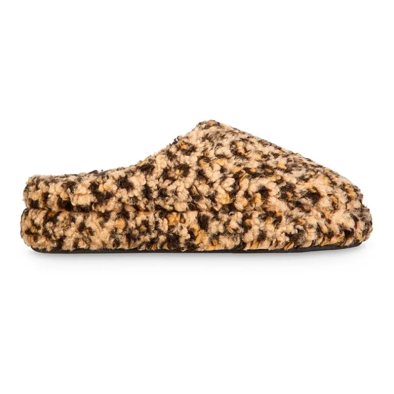 Isotoner Fiona Womens Memory Foam Clog Slippers