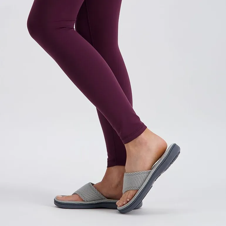 Isotoner Womens Slip-On Slippers