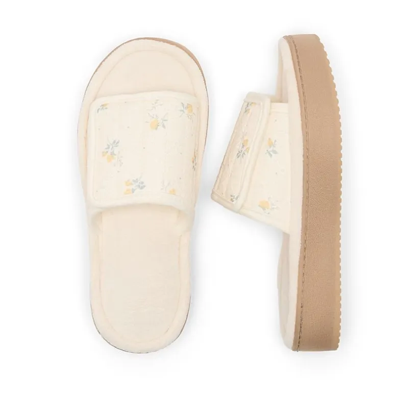 Isotoner Womens Slip-On Slippers
