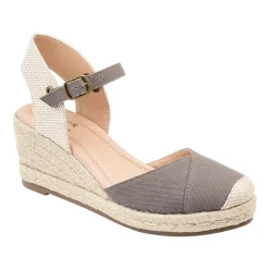 Journee Collection Ashlyn Womens Round Wedge Heel Pumps