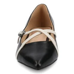Journee Collection Camby Womens Pointed Closed Toe Ballet Flats