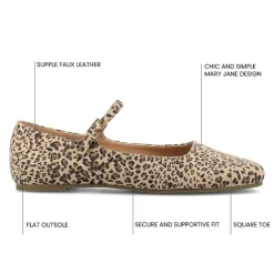 Journee Collection Carrie-Wd Womens Square Mary Jane Shoes Wide Width