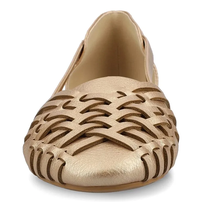 Journee Collection Ekko Womens Round Closed Toe Slip-On Shoe