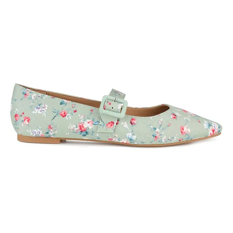 Journee Collection Karissa Womens Round Closed Toe Ballet Flats