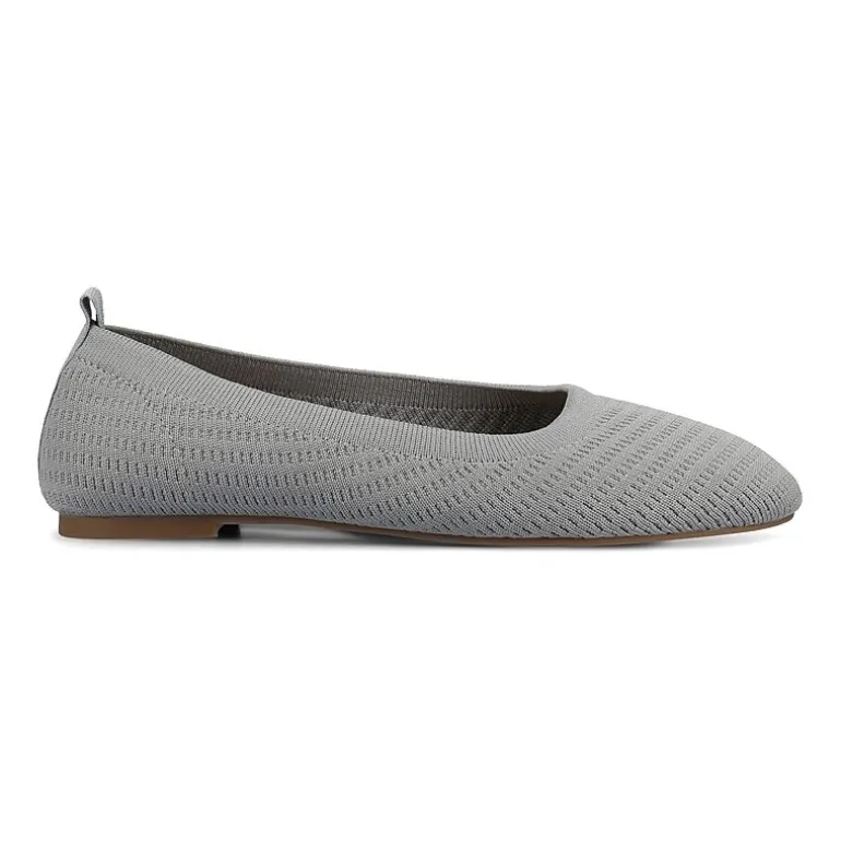 Journee Collection Maryann Womens Round Closed Toe Ballet Flats