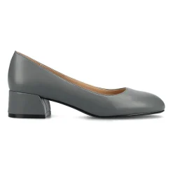 Journee Collection Saarii Womens Round Closed Toe Block Heel Pumps