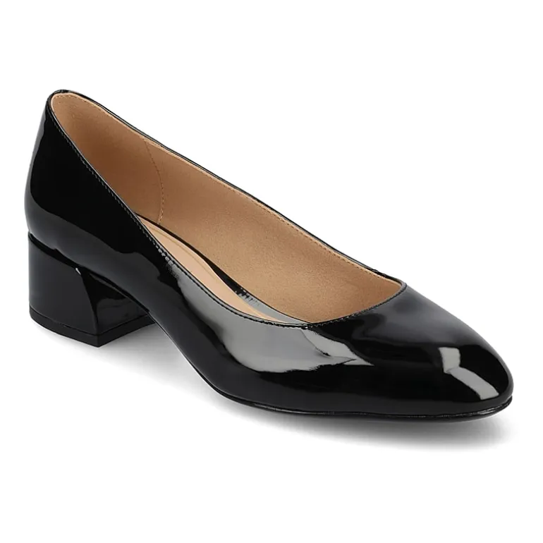 Journee Collection Saarii Womens Round Closed Toe Block Heel Pumps