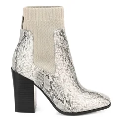 Journee Collection Womens Adalia Stacked Heel Booties