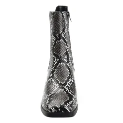 Journee Collection Womens Desree Stacked Heel Booties