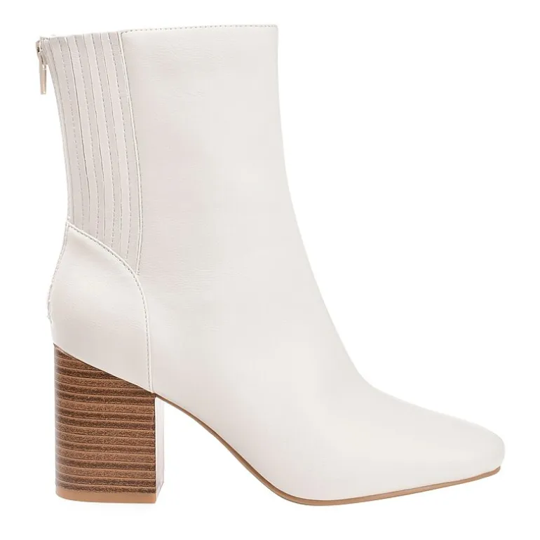 Journee Collection Womens Maize Stacked Heel Booties