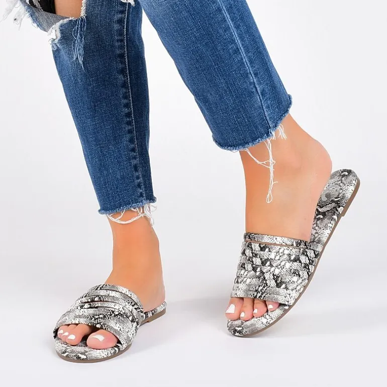 Journee Collection Womens Marisol Slide Sandals
