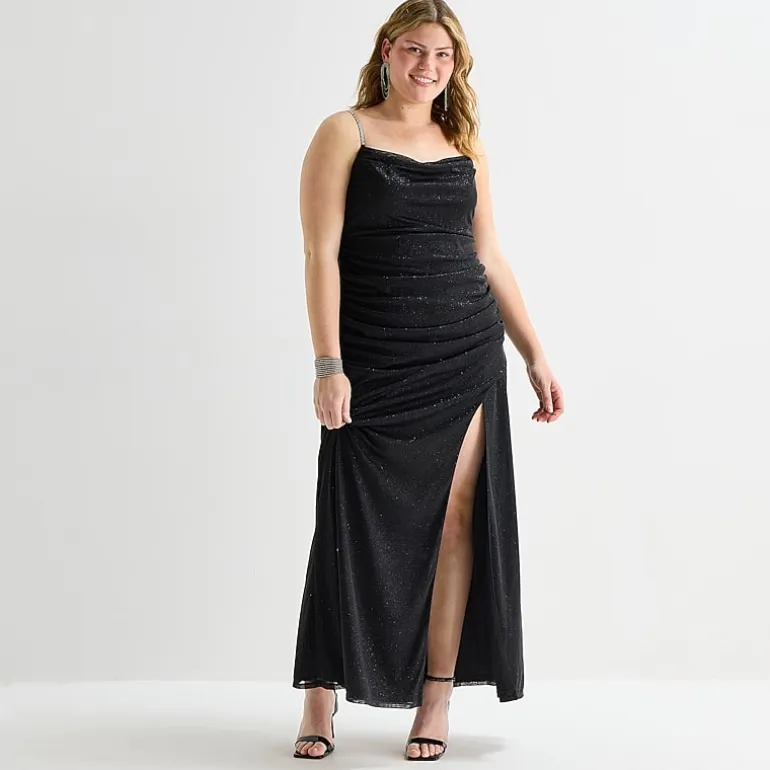 Jump Apparel Womens Juniors Plus Straight Neck Sleeveless Glitter Bodycon Dress