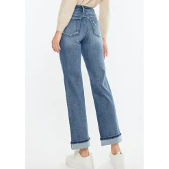 KanCan Women's Essentials Mid Rise True Straight Leg Jeans Carrie