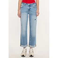 Kancan Women's Essentials Mid Rise Crop Straight Jeans Rocio