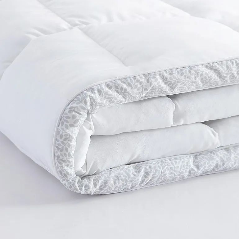 Laura Ashley All Seasons Down Alternative Comforter With Printed Gusset