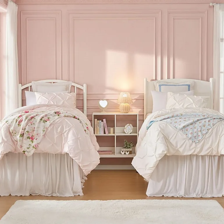 Laura Ashley Ashfield Washable Throw