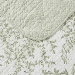Laura Ashley Bedford Quilt Set