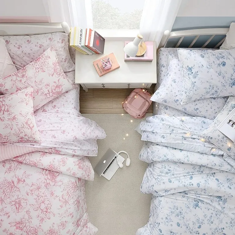 Laura Ashley Belinda Midweight Comforter Set