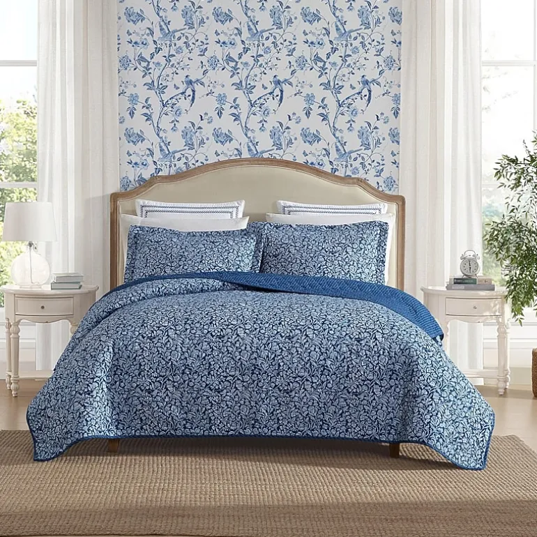 Laura Ashley Elaina Quilt Set