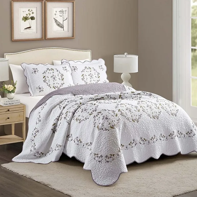 Laurel & Mayfair Gwendlynn Quilt