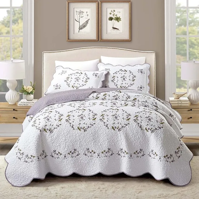 Laurel & Mayfair Gwendlynn Quilt