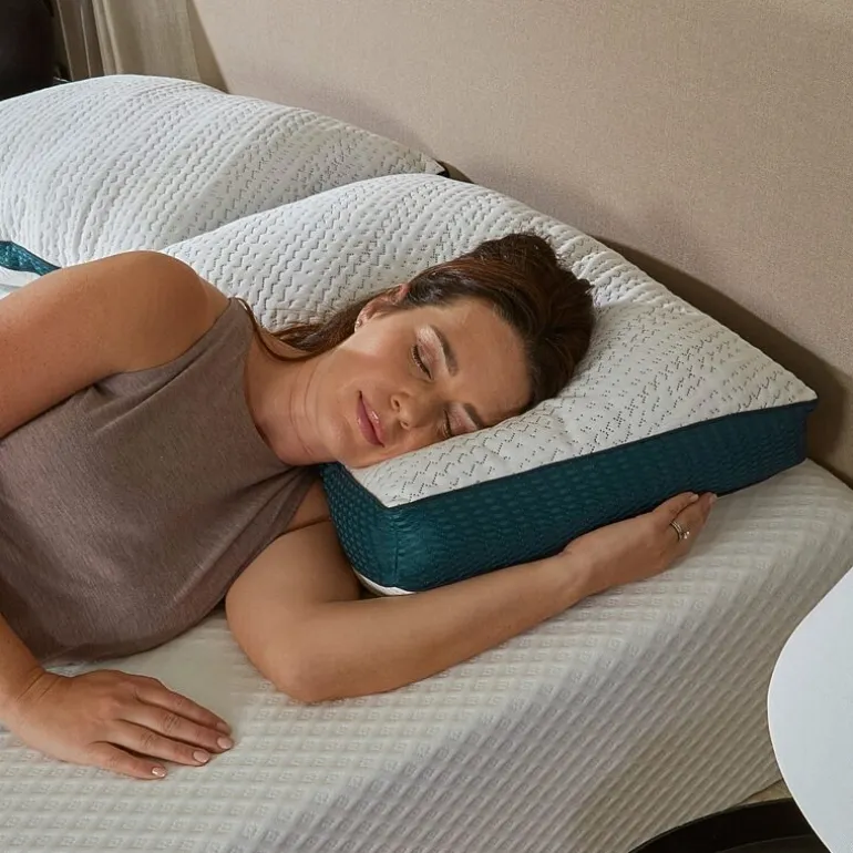 La-Z-Boy Down Alternative Gusset Pillow