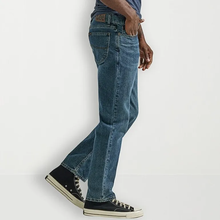 Lee® Mens Legendary Stretch Fabric Relaxed Fit Straight Jean