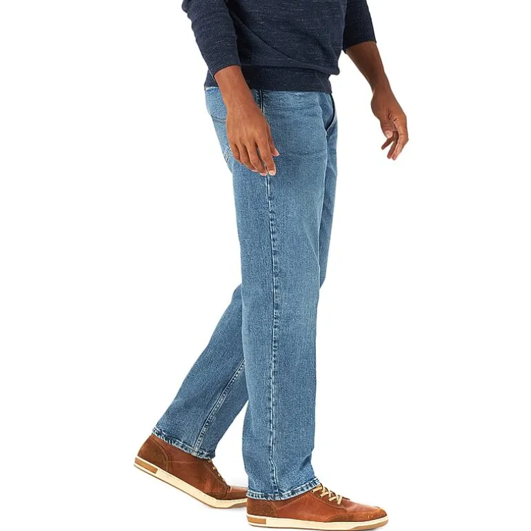 Lee® Mens Legendary Stretch Fabric Relaxed Fit Straight Jean